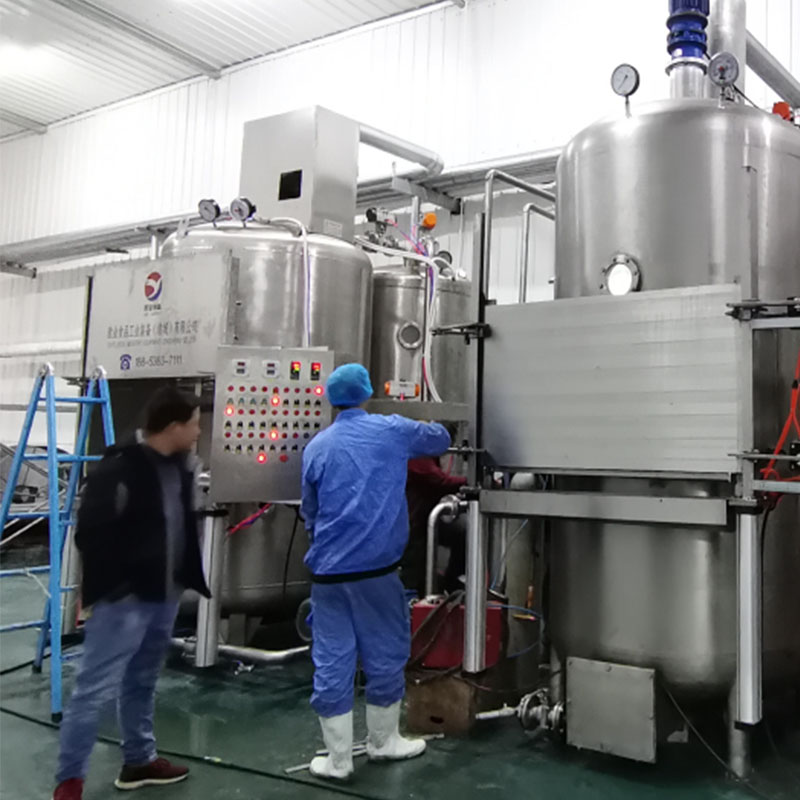 莱阳客户制作果蔬脆片试机现场